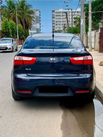 Venda Kia Rio de Mala