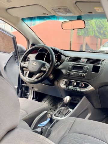 Venda Kia Rio de Mala