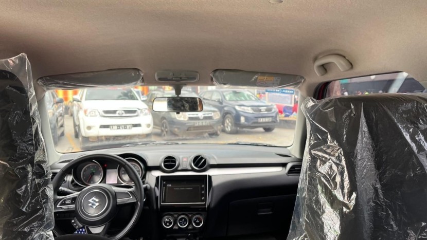 Venda Suzuki Swift 2023 Disponível