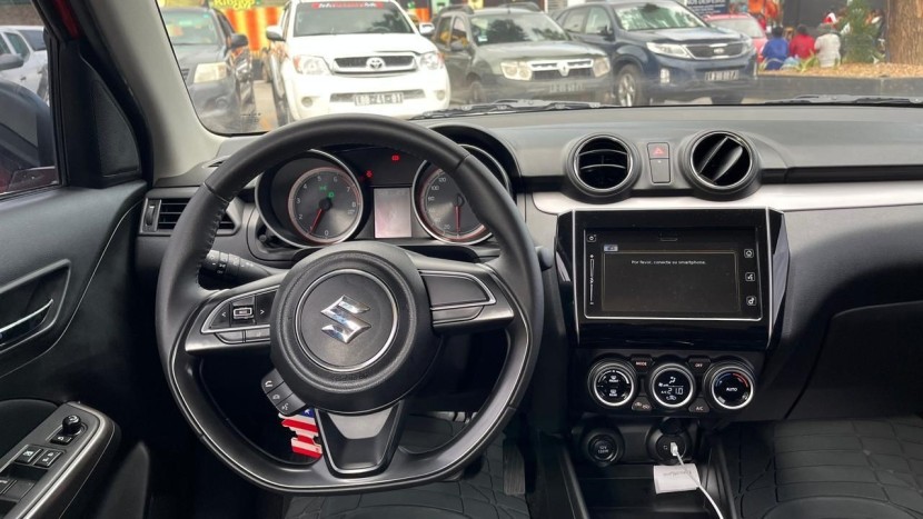 Venda Suzuki Swift 2023 Disponível