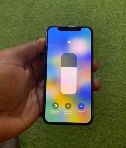 Venda IPhone 11 Pro 64 GB
