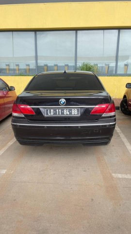 Venda BMW 740Li (v8) executivo