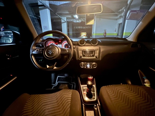 Venda Suzuki Swift 2023, valor negociável