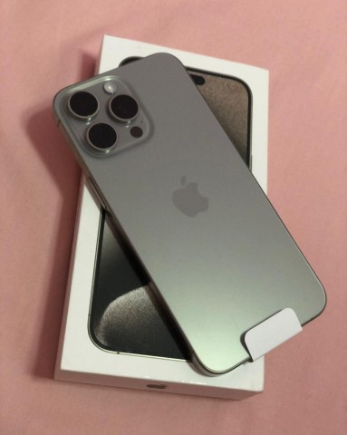 Venda IPHONE 15 PRO MAX 512GB