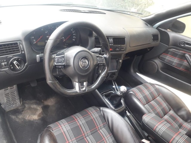 Venda Volkswagen golf
