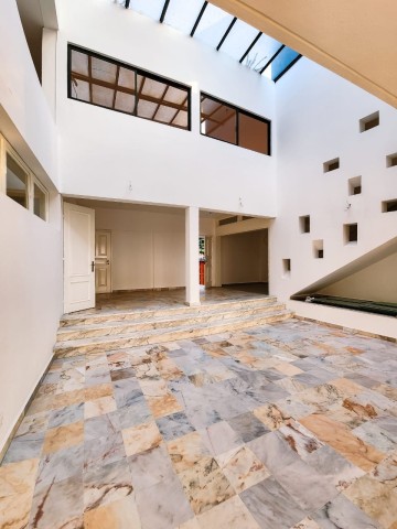 Venda Moradia T7 triplex sita no Alvalade ~ c