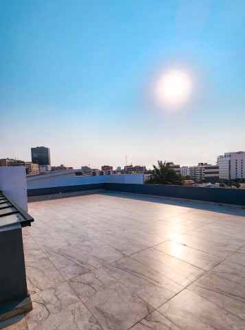 Venda Moradia T7 triplex sita no Alvalade ~ c