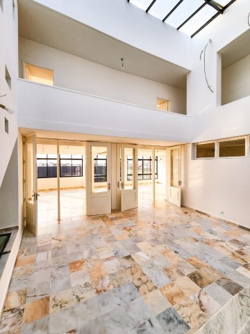 Venda Moradia T7 triplex sita no Alvalade ~ c