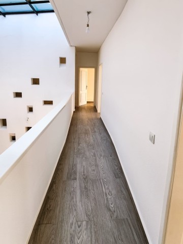 Venda Moradia T7 triplex sita no Alvalade ~ c