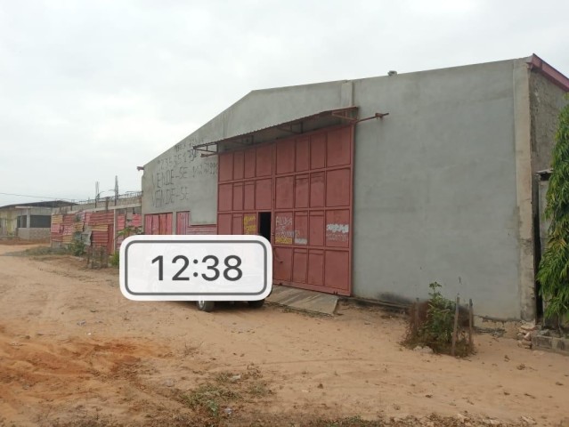 Venda ARMAZÉM COMERCIAL/ ESTALEIRO