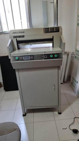 Venda Guillotina Profesional Automática de Corte Papel