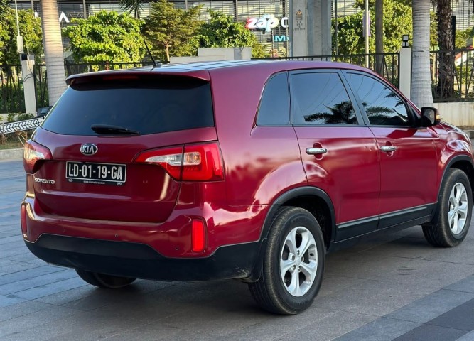 Venda Kia Sorento Disponível
