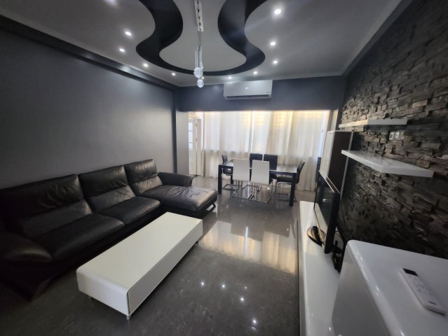 Venda Disponível para venda, apartamento T2 no Miramar