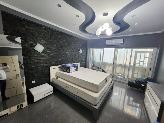 Venda Disponível para venda, apartamento T2 no Miramar