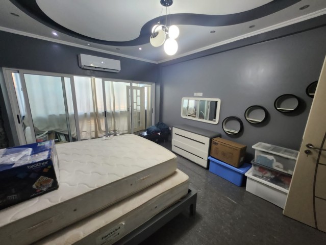 Venda Disponível para venda, apartamento T2 no Miramar