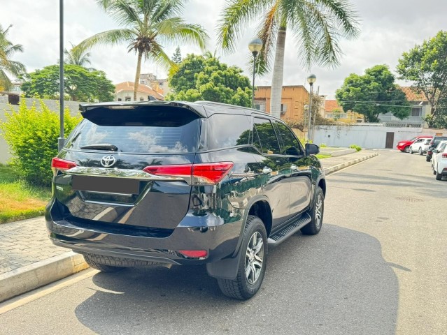 Venda TOYOTA FORTUNER ZERO KM