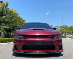 A venda Disponível Dodge Charger SRT