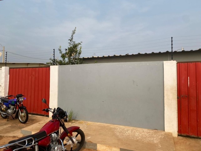 Venda Vivenda V3 No Zango 3 disponível