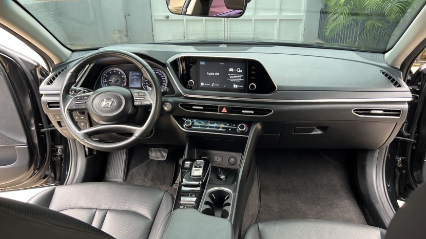 Venda HYUNDAI SONATA ÚLTIMO MODELO TOP DE GAMA