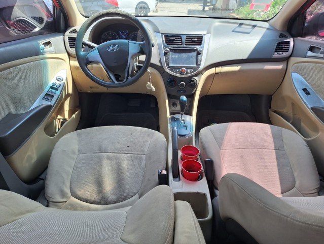 Venda HYUNDAI ACCENT MOTOR SELADO