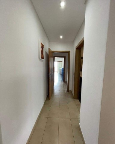 Venda Excelente apartamento T3, mobiliado, no Condomínio Dolce Vita, Talatona.