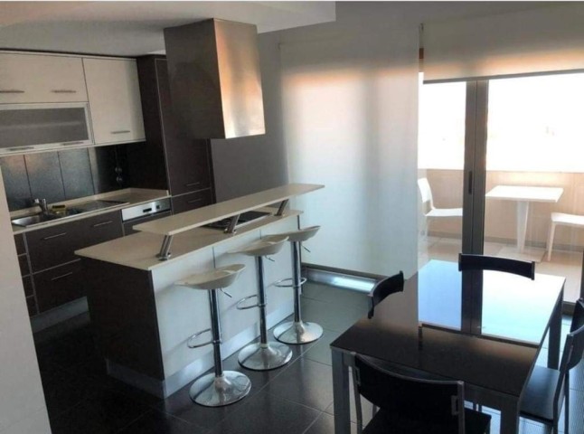 Venda Excelente apartamento T3, mobiliado, no Condomínio Dolce Vita, Talatona.