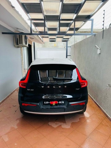Venda VOLVO XC40 LIMPO
