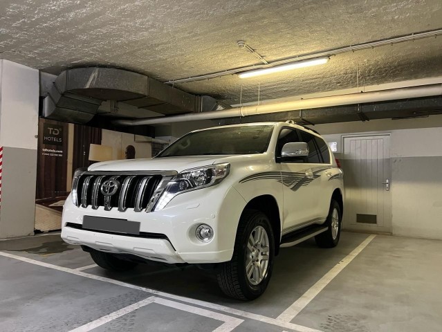 Venda TOYOTA LANDCRUISER PRADO VXL V6