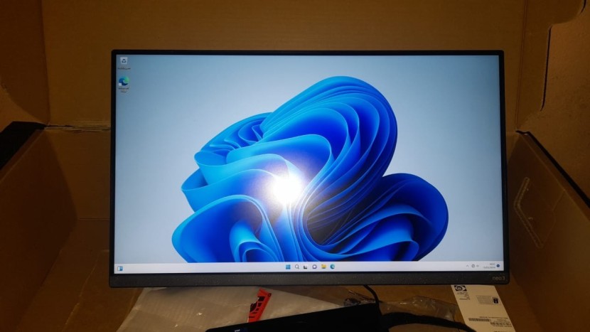 Venda Lenovo ThinkCentre Neo All-in-One Core i7 , 12 Geração RAM 16 GB