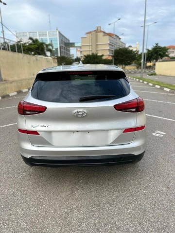 Venda HYUNDAI TUCSON NOVO