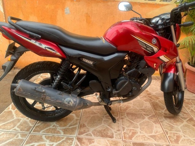 Venda Yamaha SZ-X