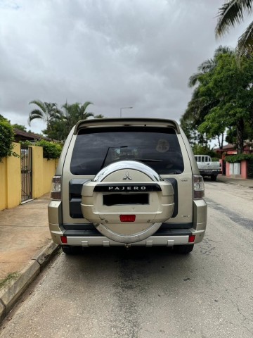 Venda Mitsubishi Pajero GLS V6