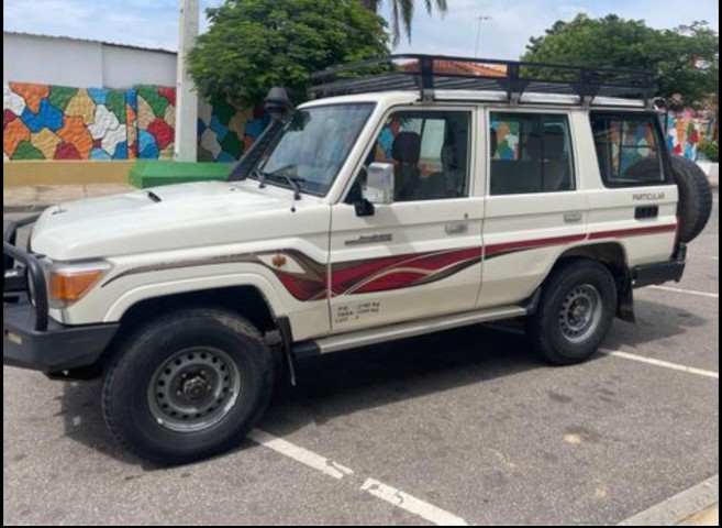 Venda LAND CRUISER EXECUTIVO