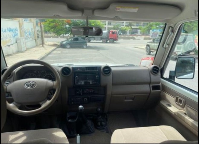 Venda LAND CRUISER EXECUTIVO