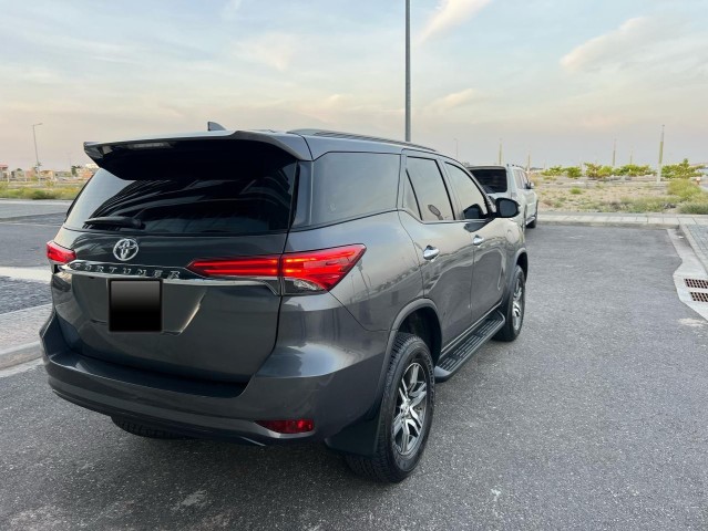 Venda TOYOTA FORTUNE FULL OPTION
