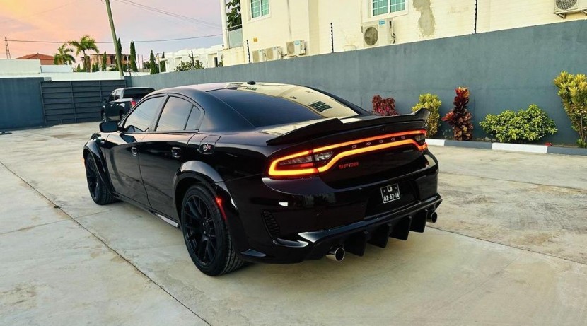 Venda DODGE CHARGER SRT V6
