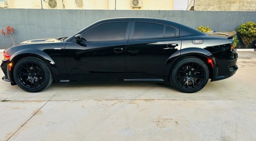 Venda DODGE CHARGER SRT V6