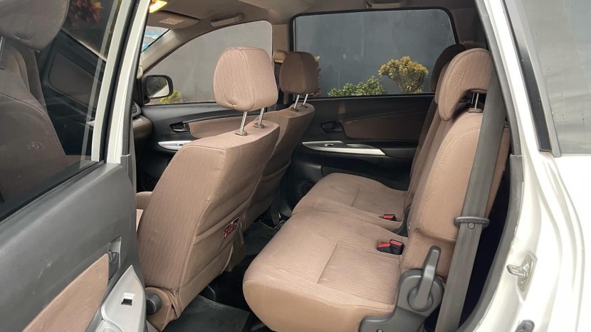Venda TOYOTA AVANZA
