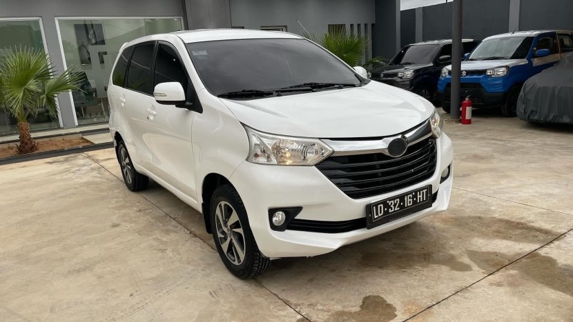 Venda TOYOTA AVANZA
