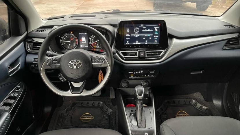 Venda TOYOTA STARLET FULL OPTIONS