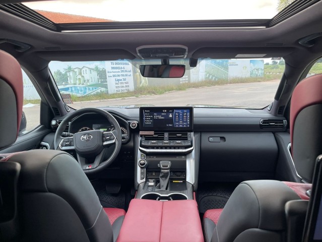 Venda TOYOTA LAND CRUISER LC300 70 aniversário GR SPORT FULL