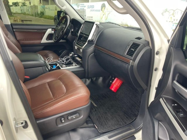 Venda TOYOTA LAND CRUISER VXR FULL