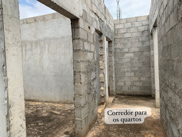 Venda Terreno a venda com casa inacabada
