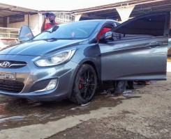 A venda Vende-se Hyundai Accent