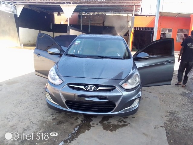Venda Vende-se Hyundai Accent