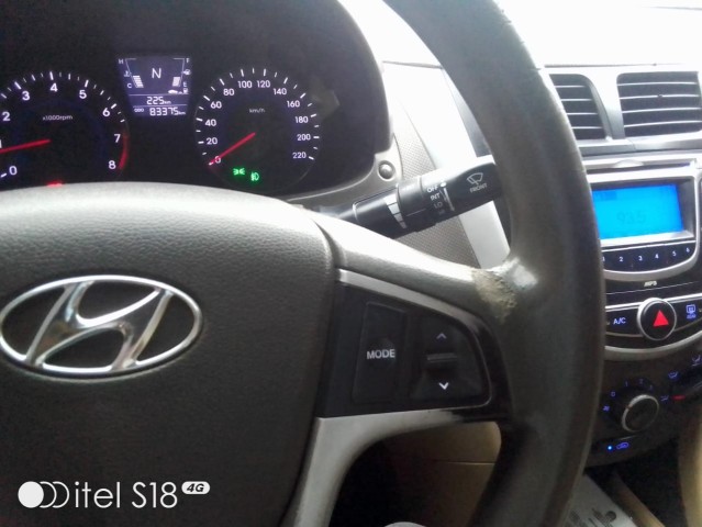 Venda Vende-se Hyundai Accent