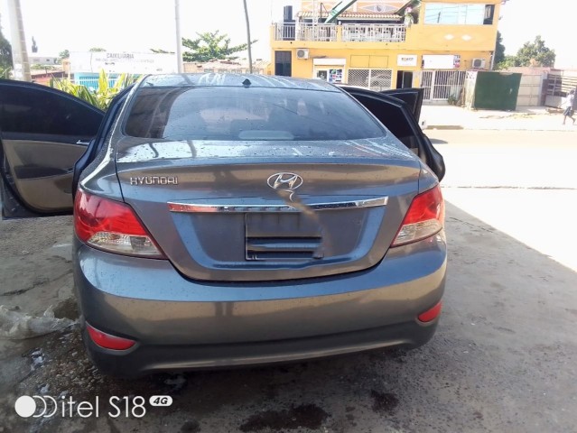 Venda Vende-se Hyundai Accent