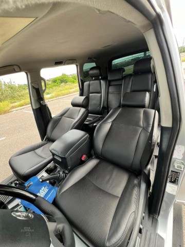 Venda TOYOTA LAND CRUISER PRADO TXL LÁGRIMA
