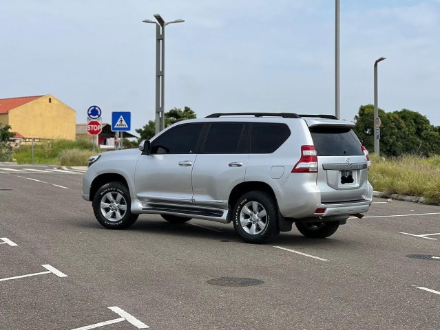 Venda TOYOTA LAND CRUISER PRADO TXL LÁGRIMA
