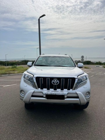 Venda TOYOTA LAND CRUISER PRADO TXL LÁGRIMA